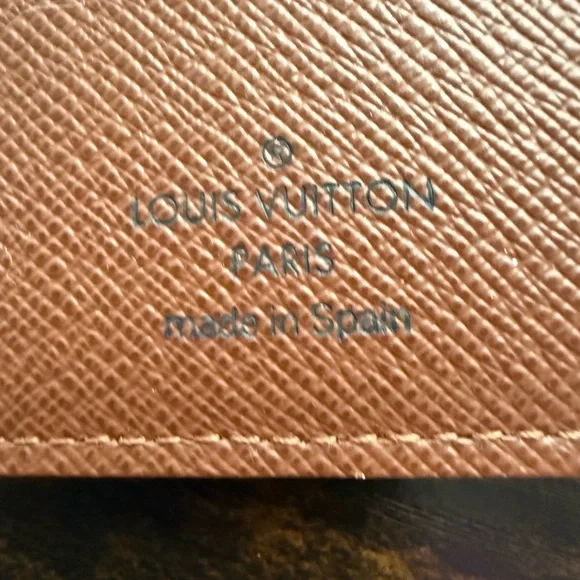 Louis Vuitton Brown Monogram Desk Agenda - Picture 8 of 9